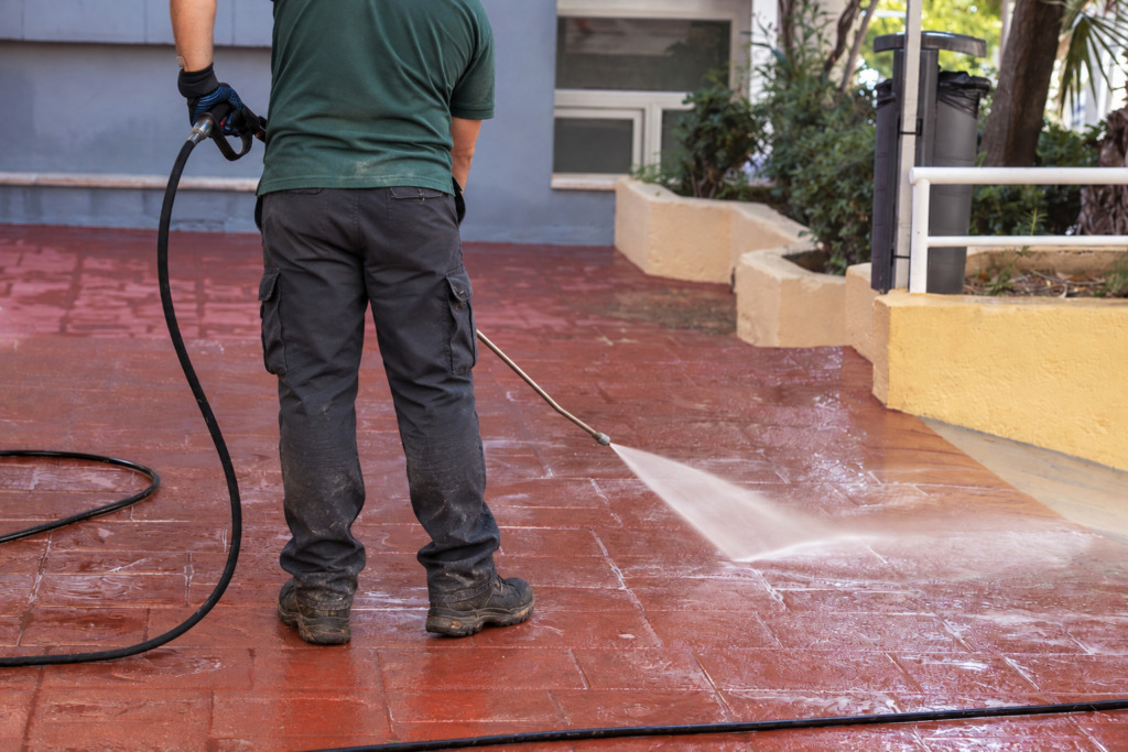 Commercial Building Washing in Greenville, SC